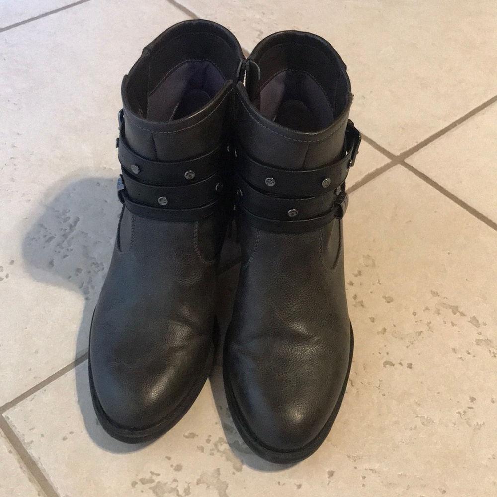 Booties - Picture 2 of 5